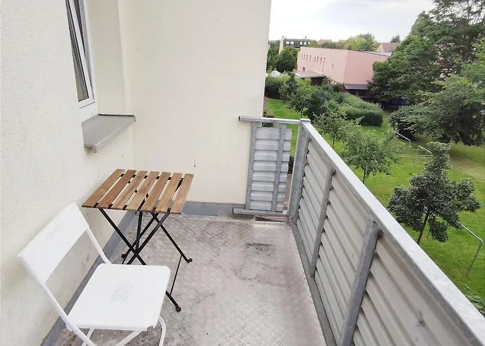 Saubere Mit Balkon *